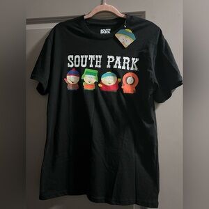 RARE design South Part Medium black tee NWT